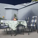 Πανσιόν Gastehaus Am Schloss Sayn *