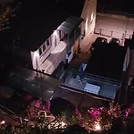 Gastehaus Am Schloss Sayn 게스트하우스