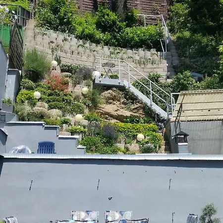 Gasthuis Gastehaus Am Schloss Sayn Bendorf