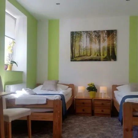 Pensjonat Gastehaus Am Schloss Sayn Bendorf