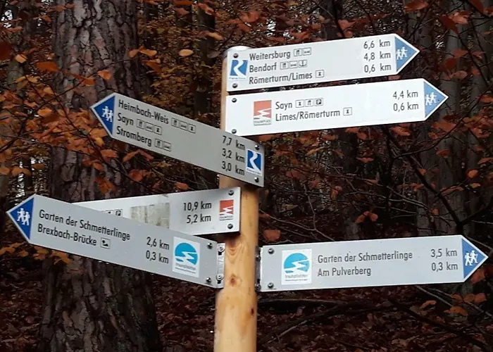 Gastehaus Am Schloss Sayn 招待所 *