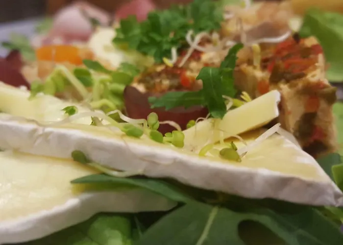 Gastehaus Am Schloss Sayn 招待所 *