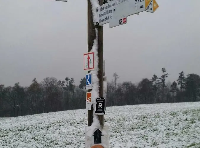 Gastehaus Am Schloss Sayn 招待所