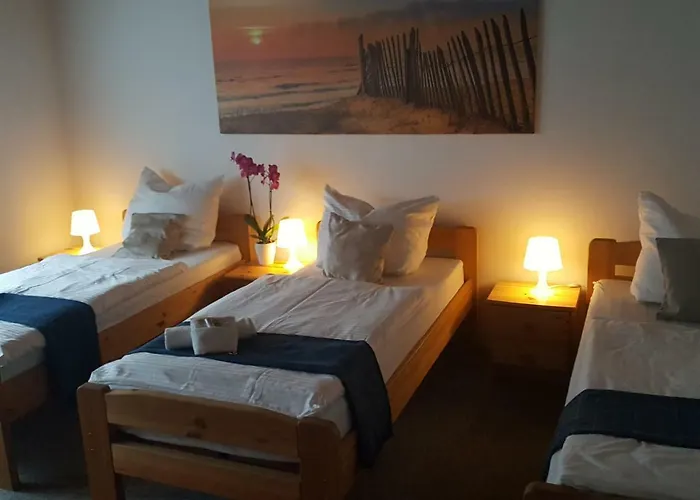 招待所 Gastehaus Am Schloss Sayn *