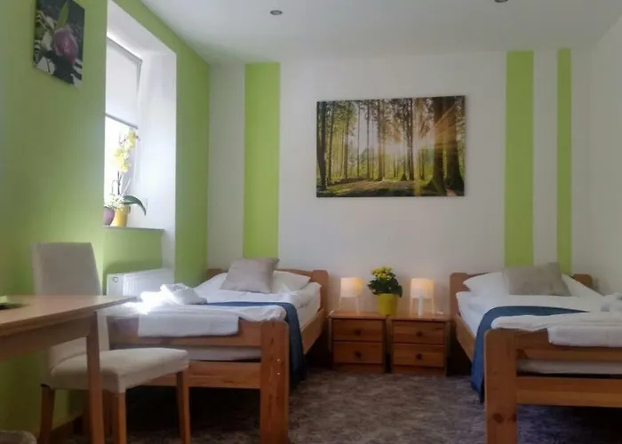 招待所 Gastehaus Am Schloss Sayn 本多夫