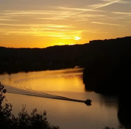 Gastehaus Am Schloss Sayn 招待所