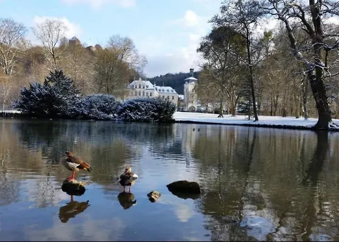 Gastehaus Am Schloss Sayn 本多夫